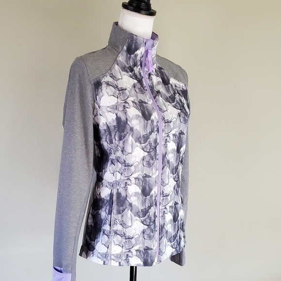 MONDETTA Athletic Zippered Jacket- S/P (EUC) - Picture 5 of 13